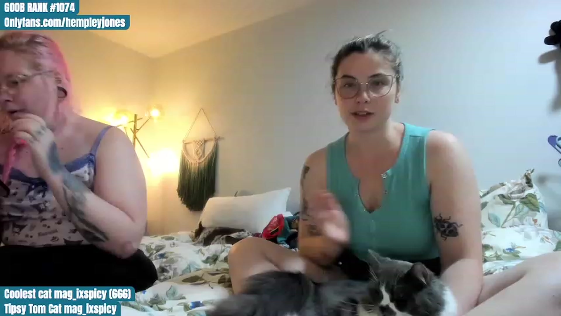 Gallery image thumbnail from Hemppopotamus's myfreecams stream on, 06/30/2023, 24:00 image 15 of 20