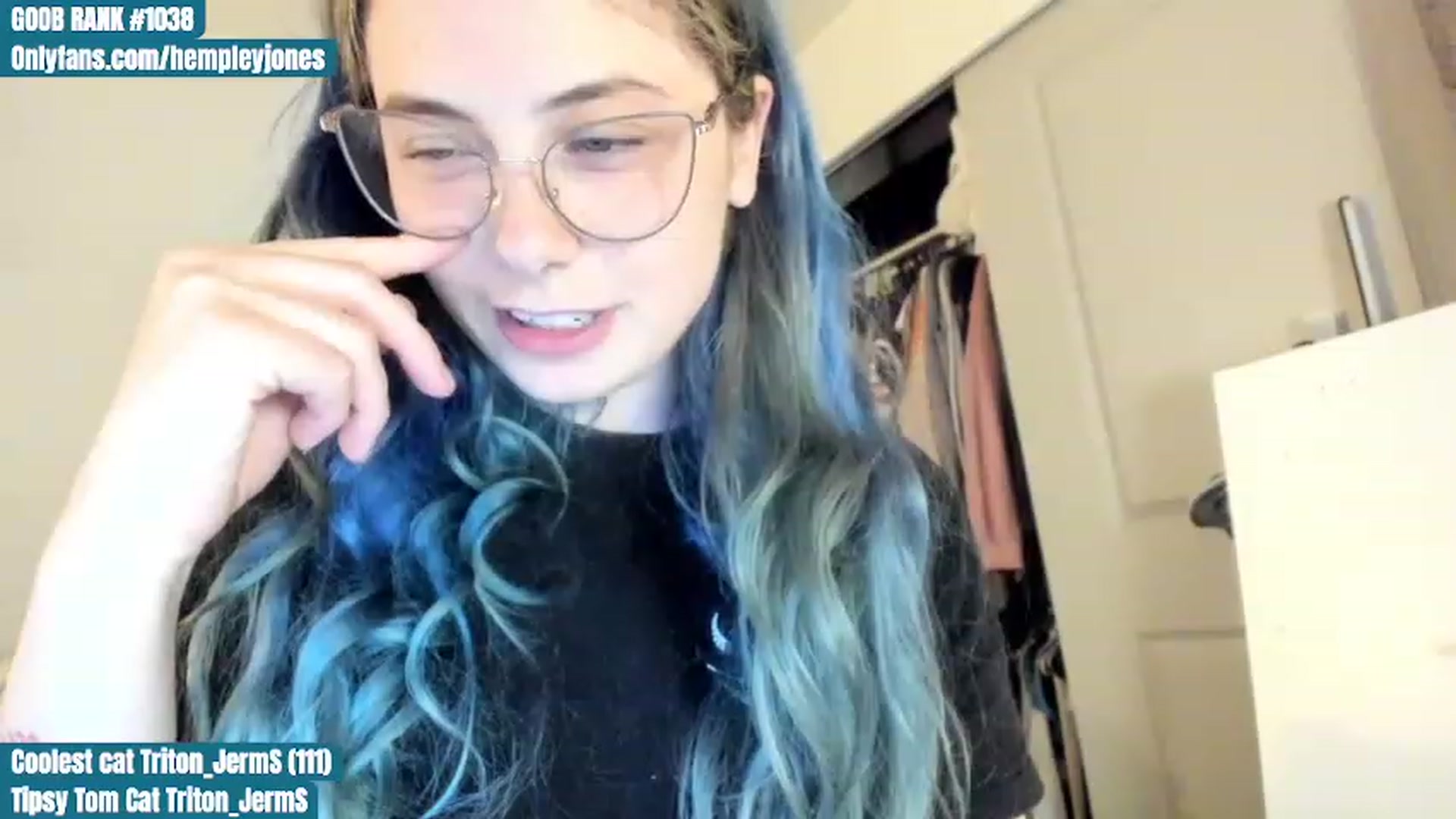 Gallery image thumbnail from Hemppopotamus's myfreecams stream on, 07/01/2023, 24:00 image 2 of 20