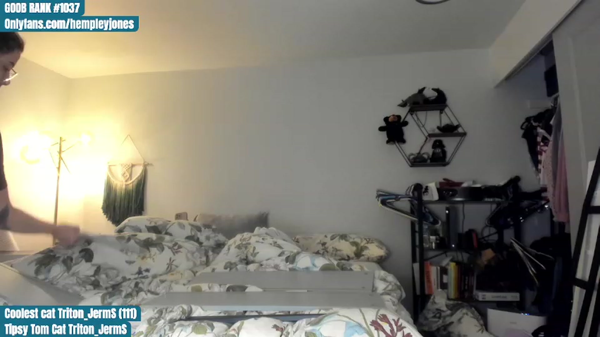 Gallery image thumbnail from Hemppopotamus's myfreecams stream on, 07/01/2023, 24:00 image 19 of 20