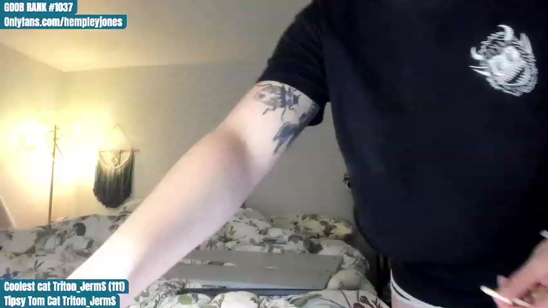 Gallery image thumbnail from Hemppopotamus's myfreecams stream on, 07/01/2023, 03:00 image 8 of 20