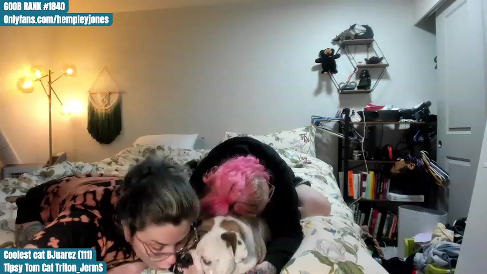 Gallery image thumbnail from Hemppopotamus's myfreecams stream on, 07/02/2023, 01:15 image 15 of 20