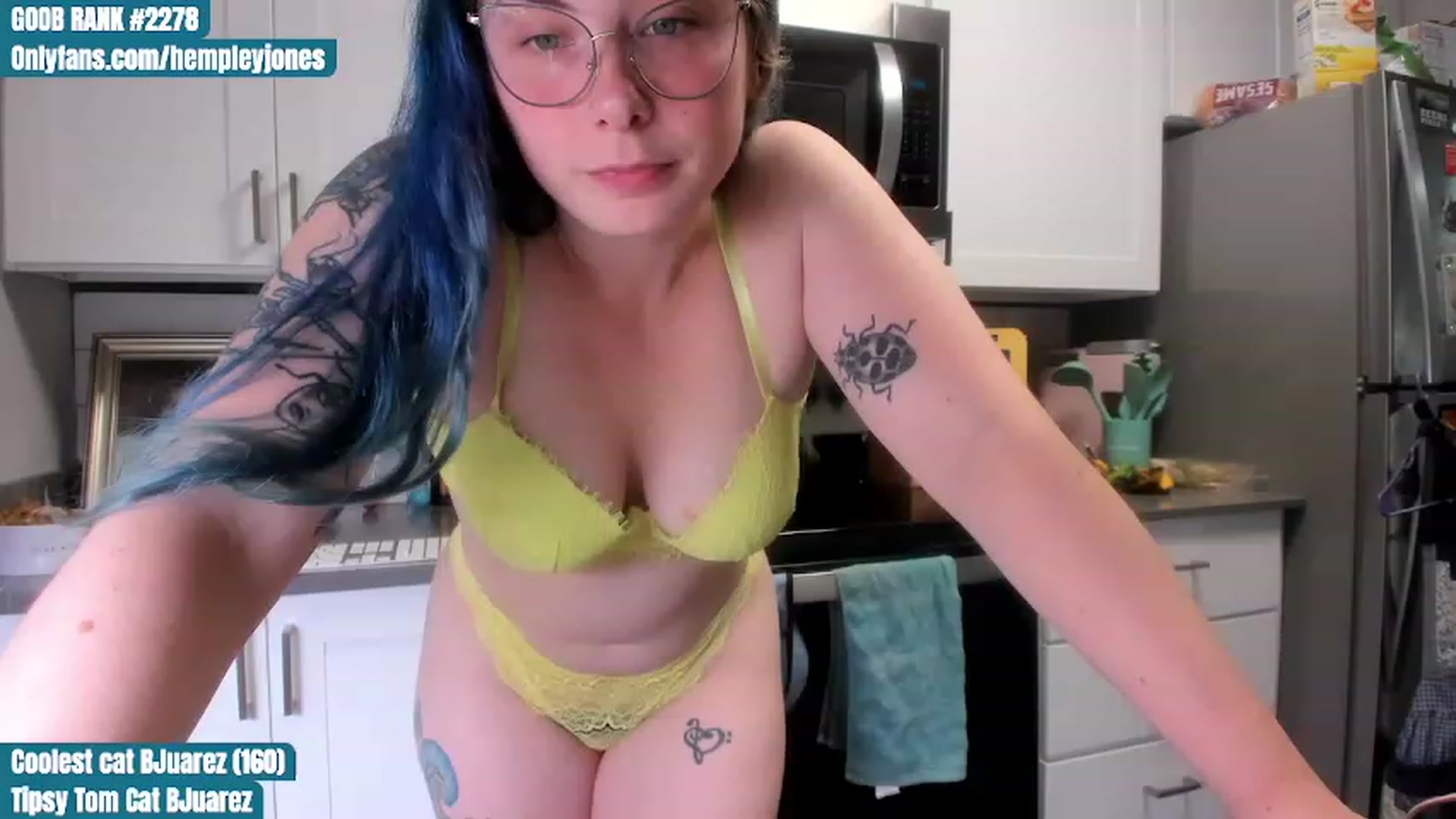 Gallery image thumbnail from Hemppopotamus's myfreecams stream on, 07/08/2023, 02:55 image 1 of 20