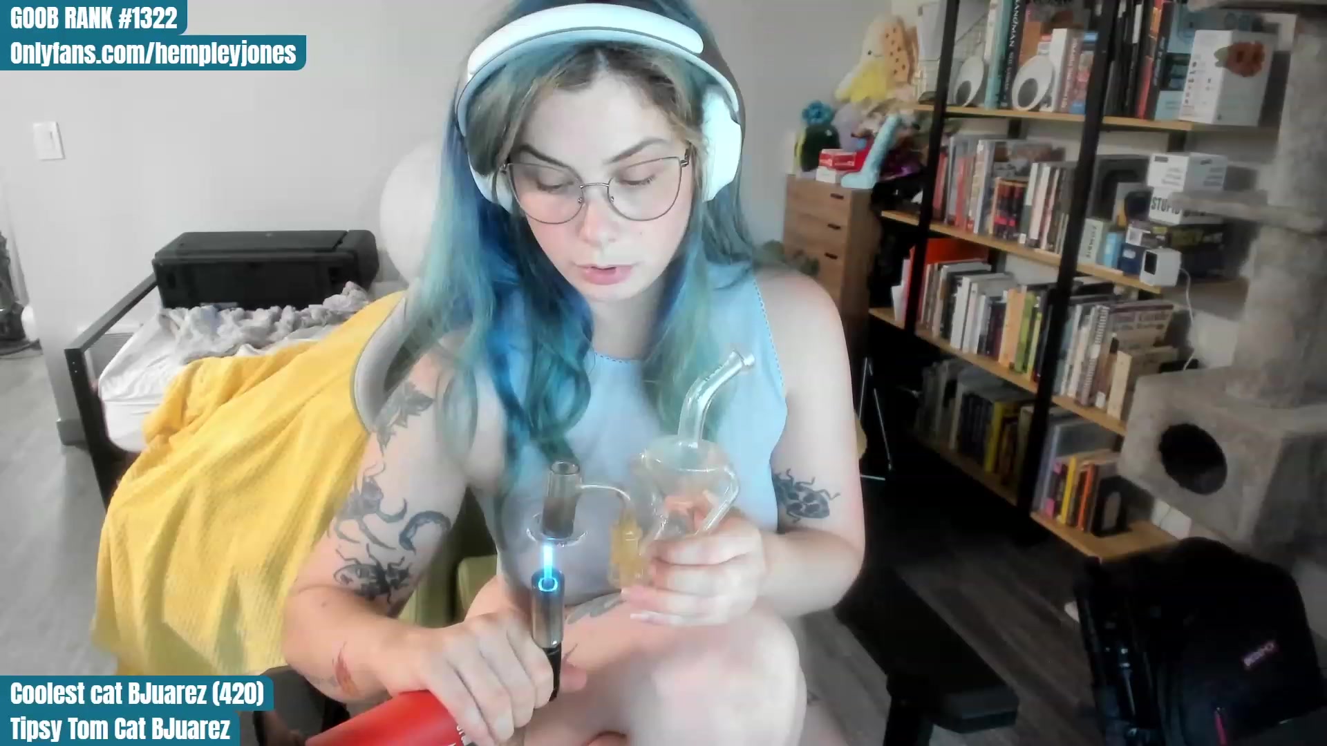 Gallery image thumbnail from Hemppopotamus's myfreecams stream on, 07/09/2023, 24:06 image 16 of 20