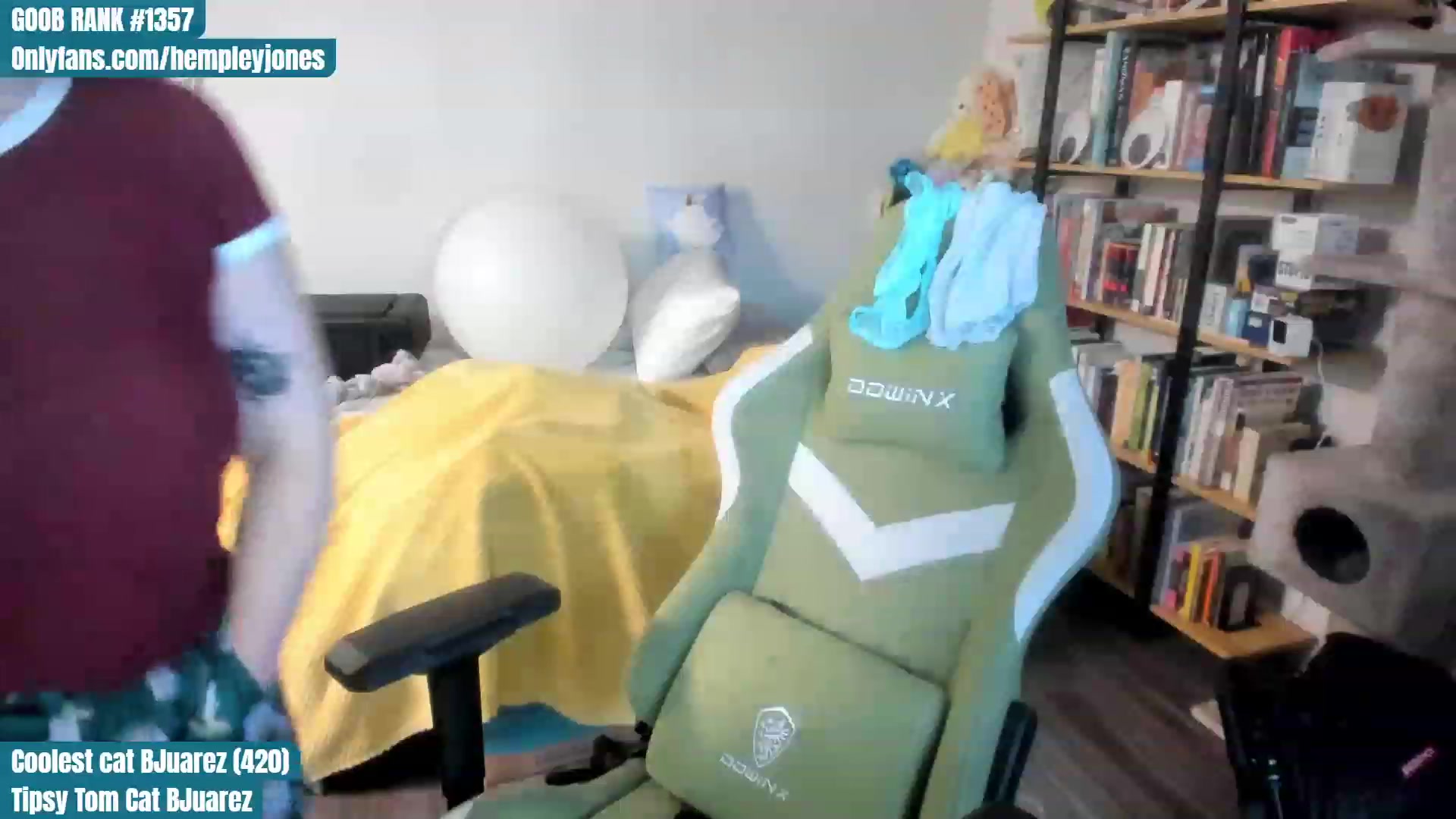 Gallery image thumbnail from Hemppopotamus's myfreecams stream on, 07/09/2023, 24:06 image 11 of 20