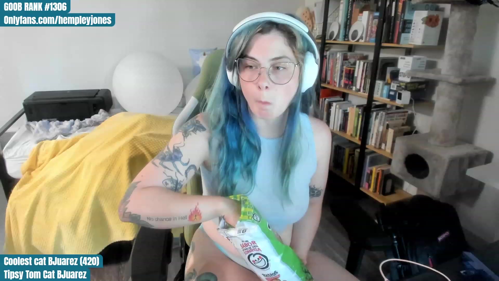 Gallery image thumbnail from Hemppopotamus's myfreecams stream on, 07/09/2023, 03:03 image 2 of 20