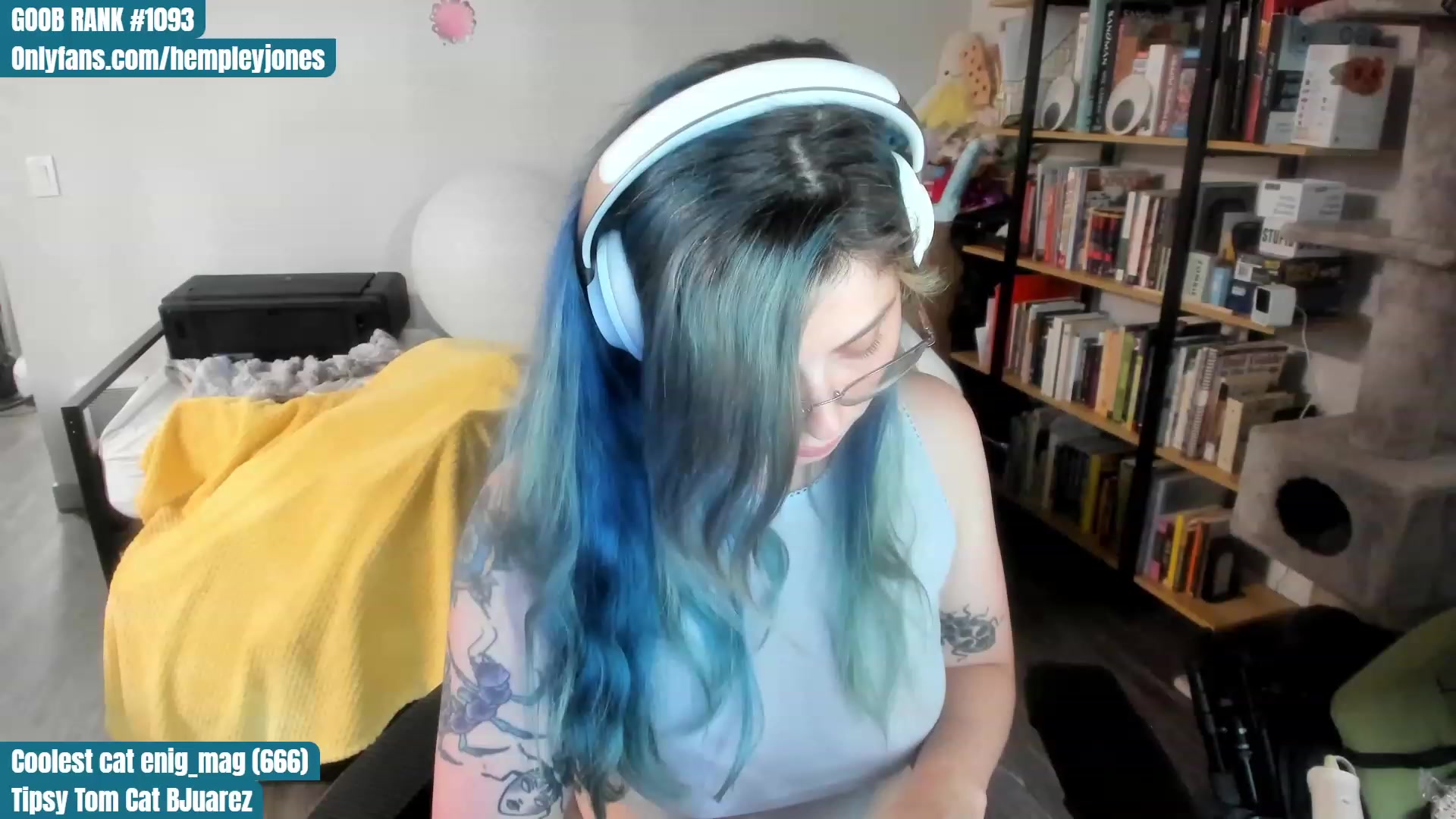Gallery image thumbnail from Hemppopotamus's myfreecams stream on, 07/09/2023, 03:03 image 14 of 20