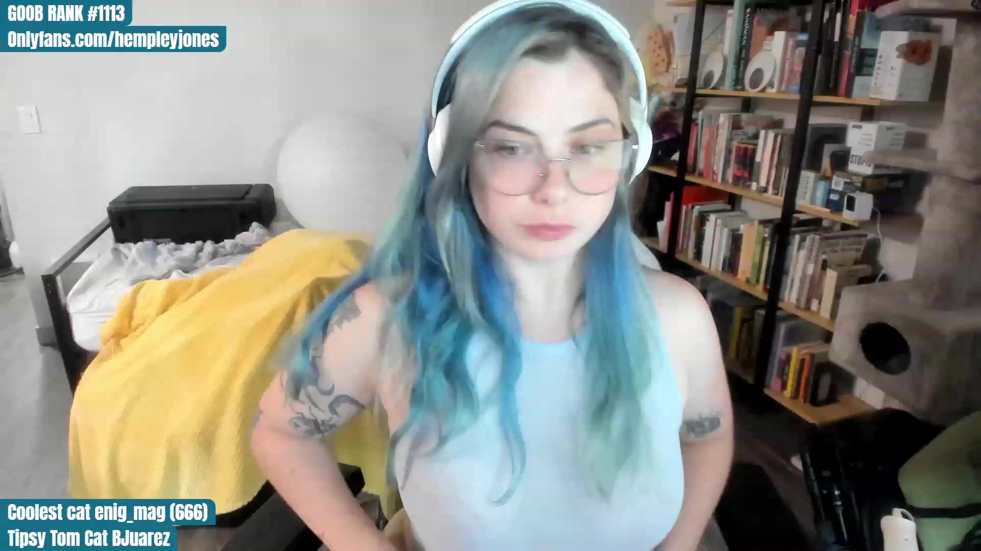 Gallery image thumbnail from Hemppopotamus's myfreecams stream on, 07/09/2023, 03:03 image 13 of 20