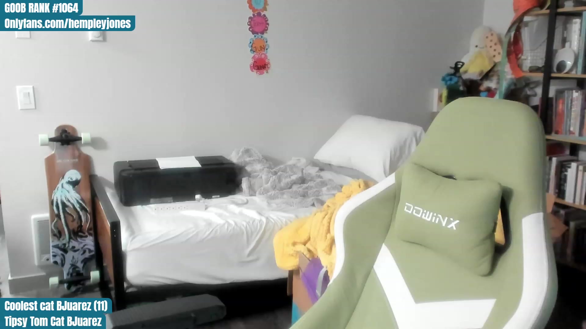Gallery image thumbnail from Hemppopotamus's myfreecams stream on, 07/10/2023, 24:14 image 1 of 20