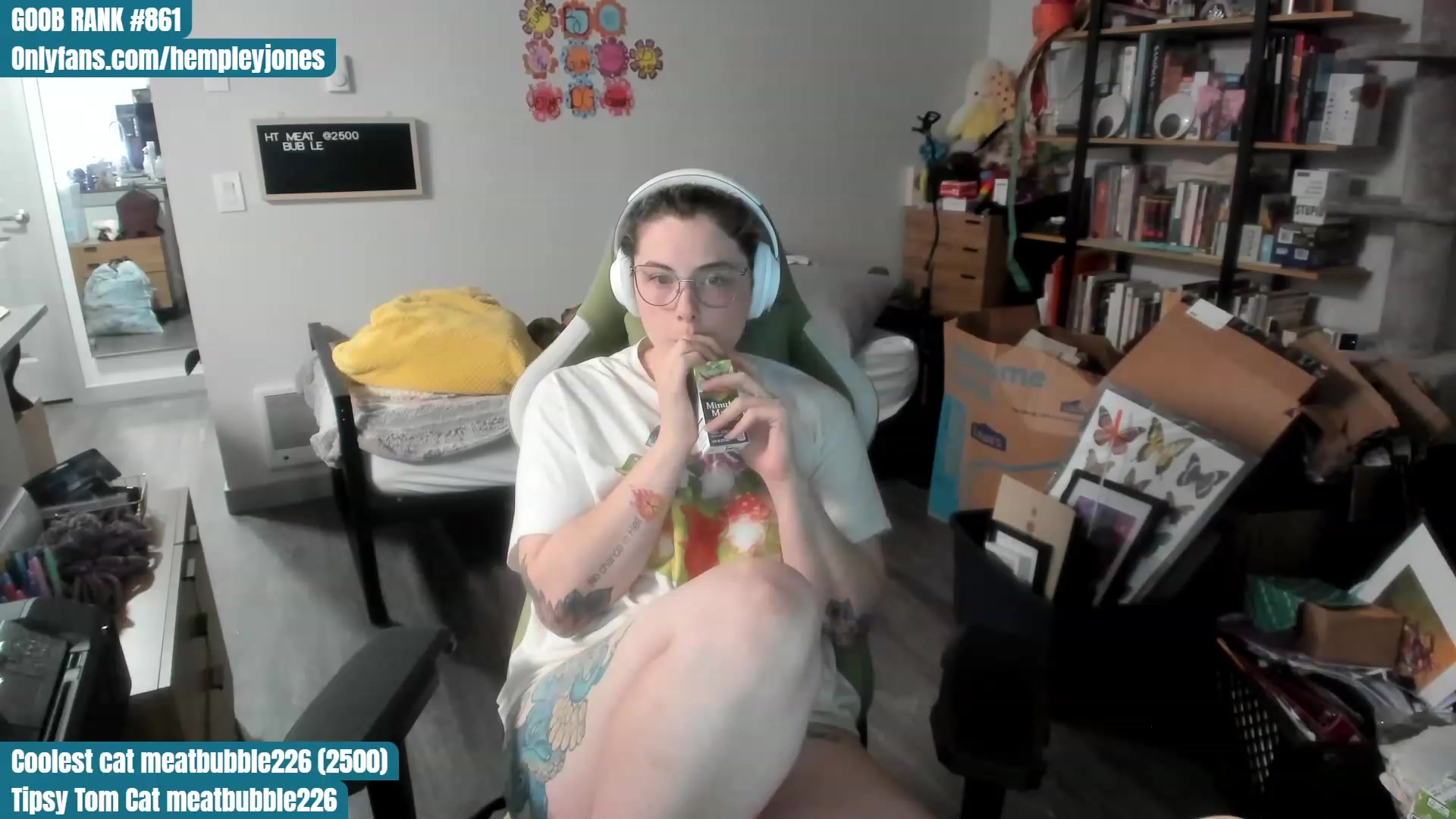 Gallery image thumbnail from Hemppopotamus's myfreecams stream on, 07/12/2023, 01:45 image 6 of 20