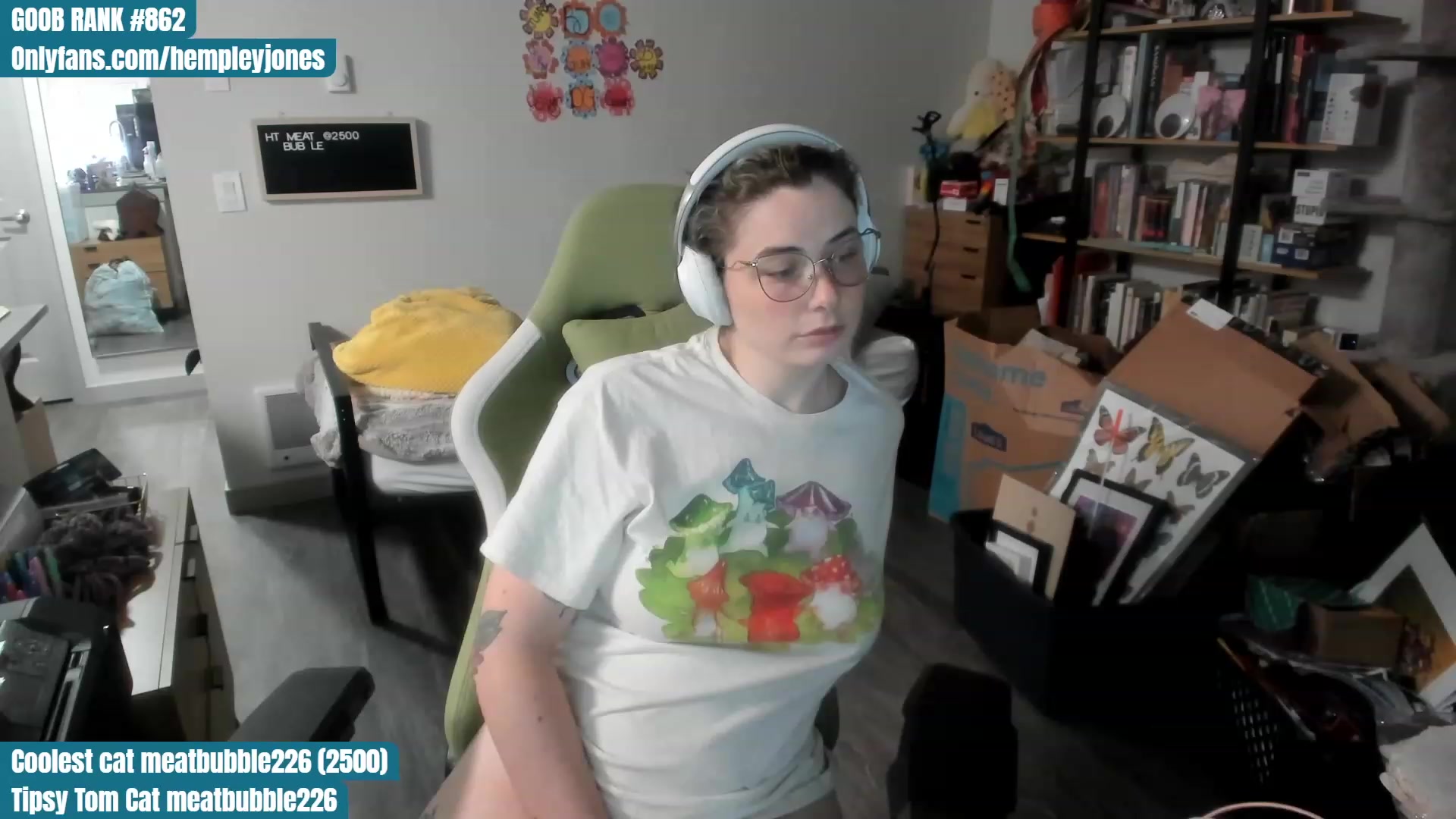 Gallery image thumbnail from Hemppopotamus's myfreecams stream on, 07/12/2023, 01:45 image 9 of 20