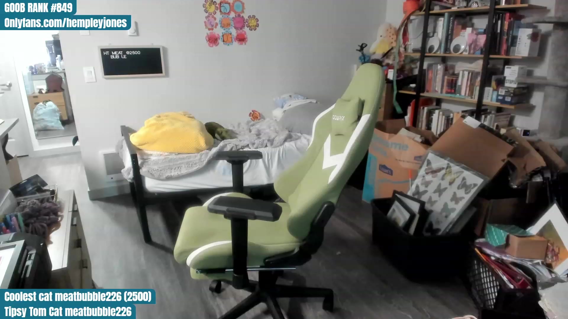 Gallery image thumbnail from Hemppopotamus's myfreecams stream on, 07/12/2023, 01:45 image 16 of 20