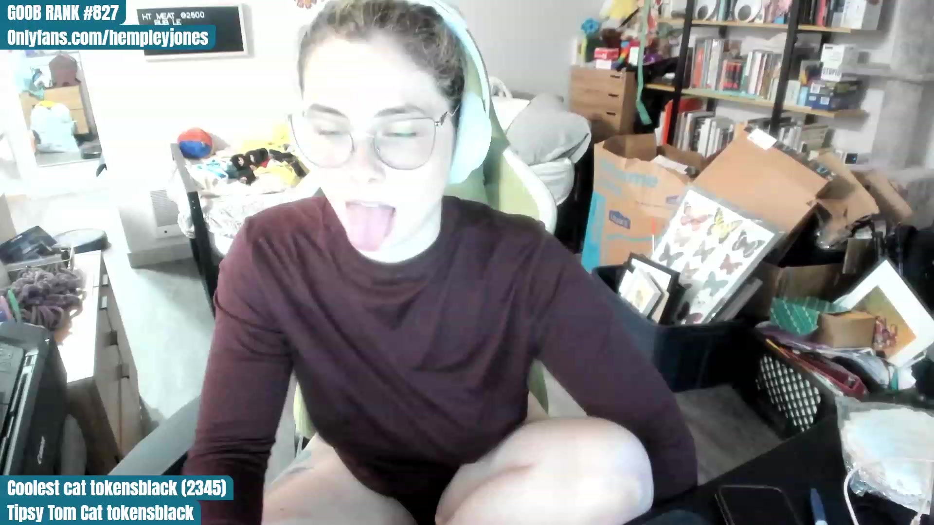 Gallery image thumbnail from Hemppopotamus's myfreecams stream on, 07/13/2023, 24:59 image 4 of 20