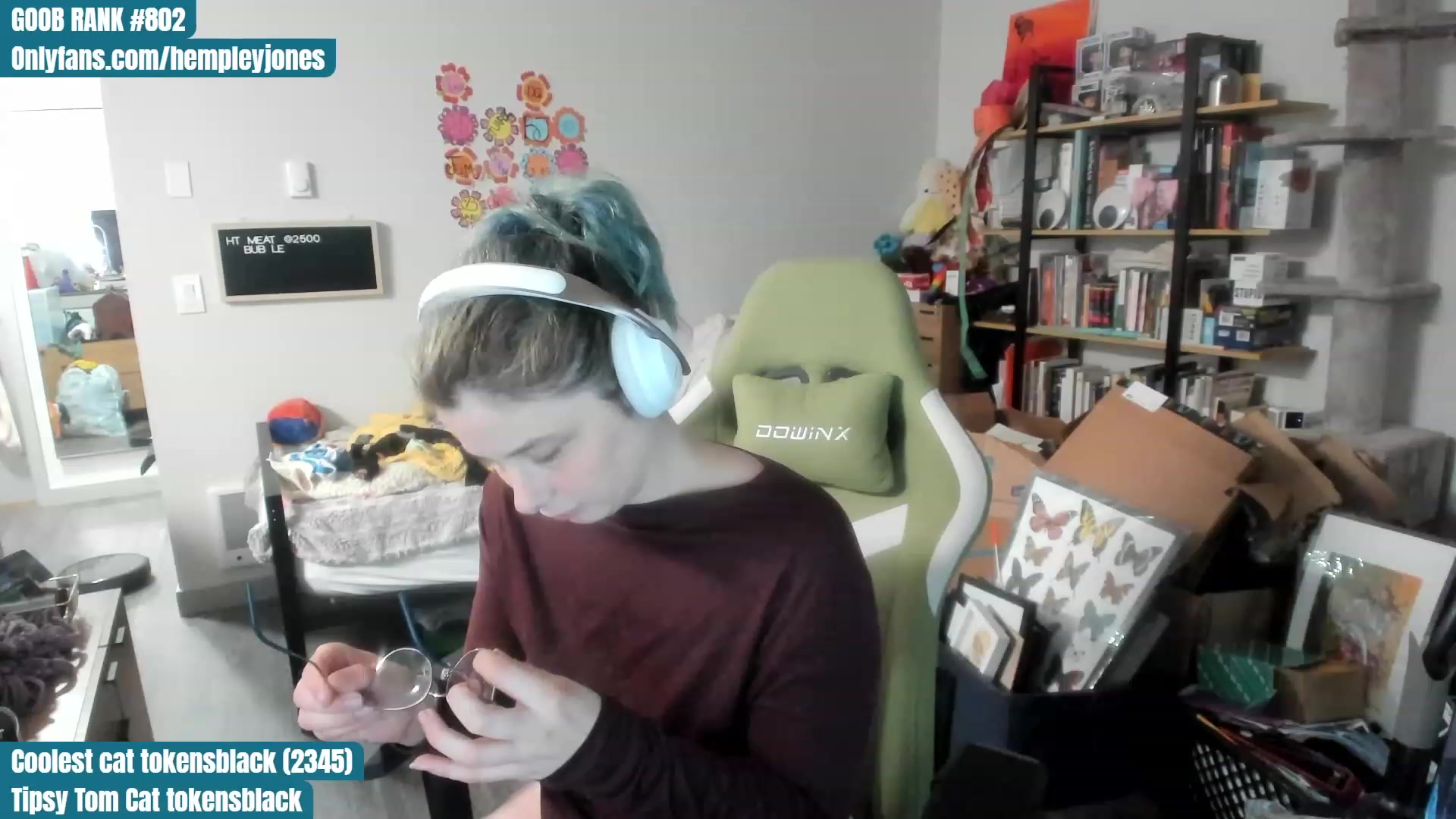 Gallery image thumbnail from Hemppopotamus's myfreecams stream on, 07/13/2023, 24:59 image 12 of 20