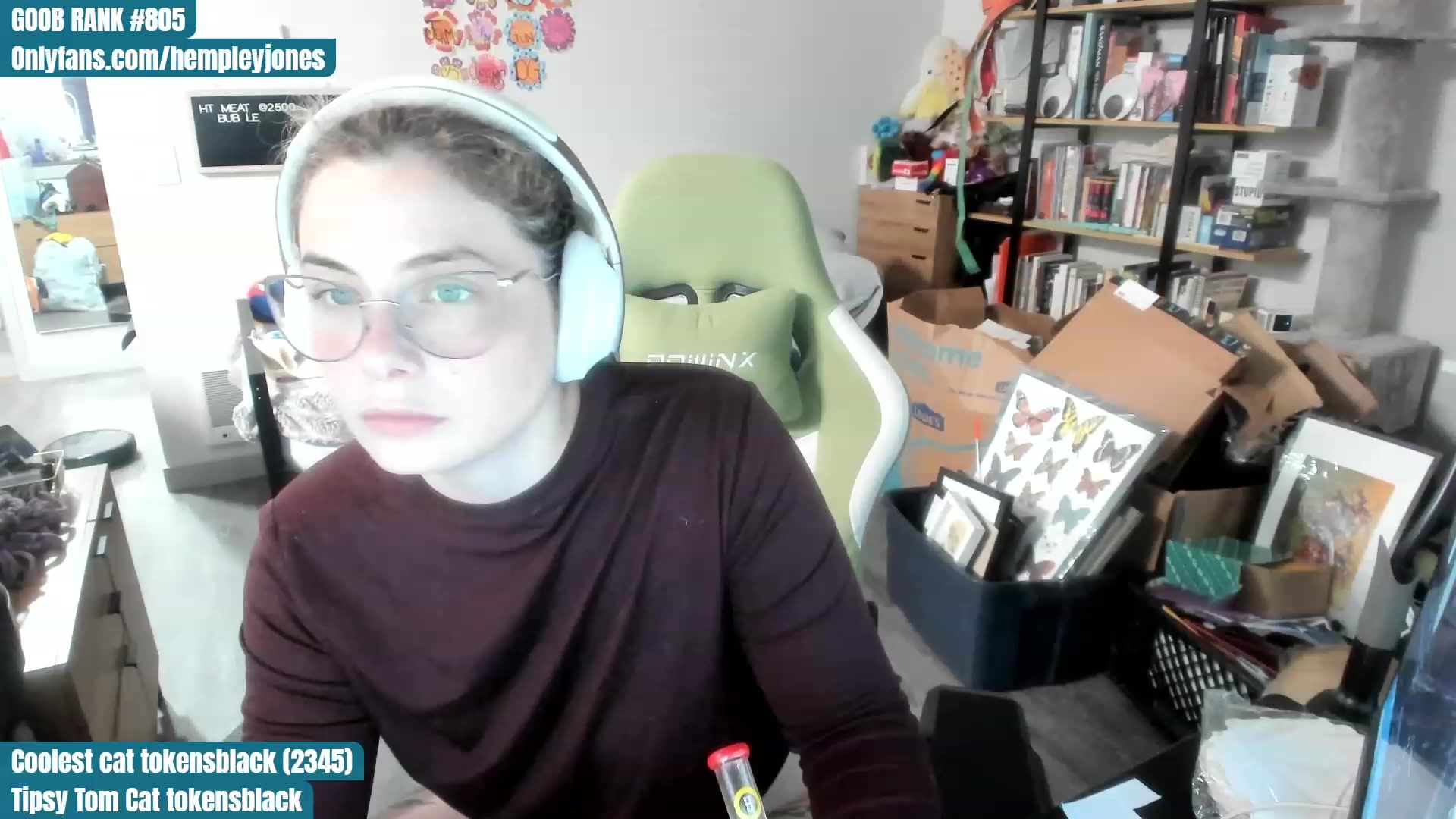 Gallery image thumbnail from Hemppopotamus's myfreecams stream on, 07/13/2023, 24:59 image 10 of 20