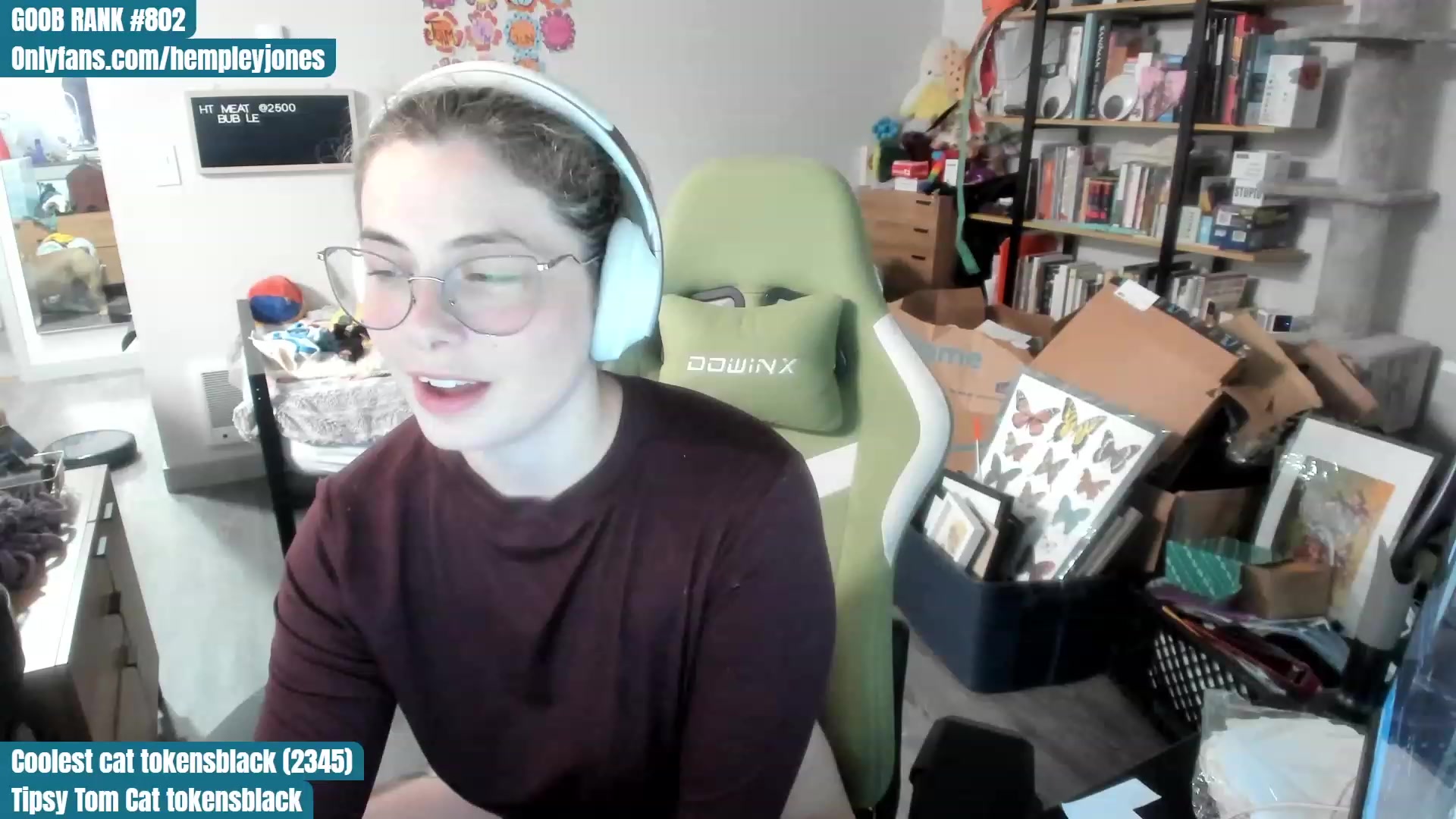 Gallery image thumbnail from Hemppopotamus's myfreecams stream on, 07/13/2023, 24:59 image 11 of 20