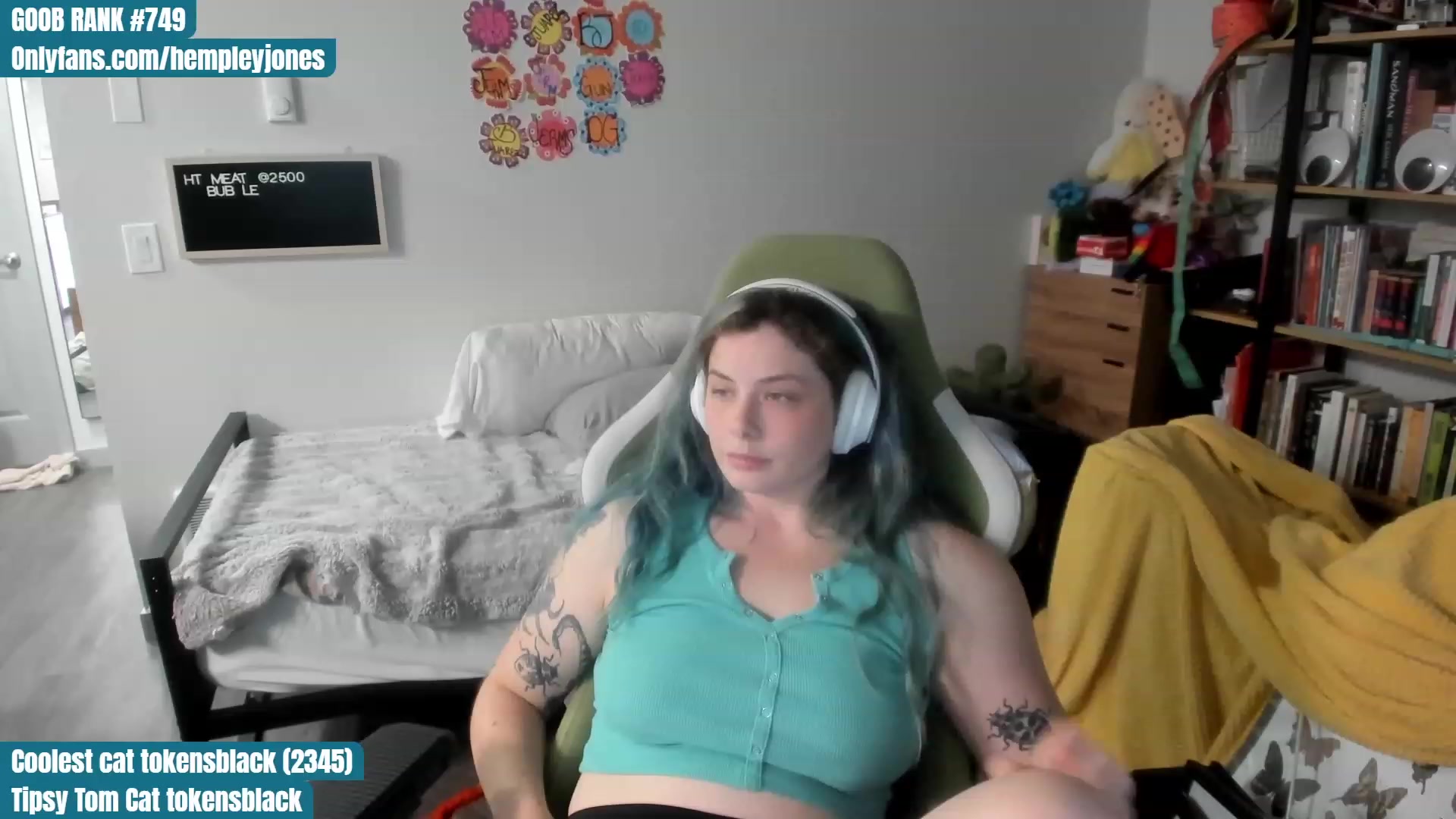 Gallery image thumbnail from Hemppopotamus's myfreecams stream on, 07/13/2023, 02:17 image 8 of 20