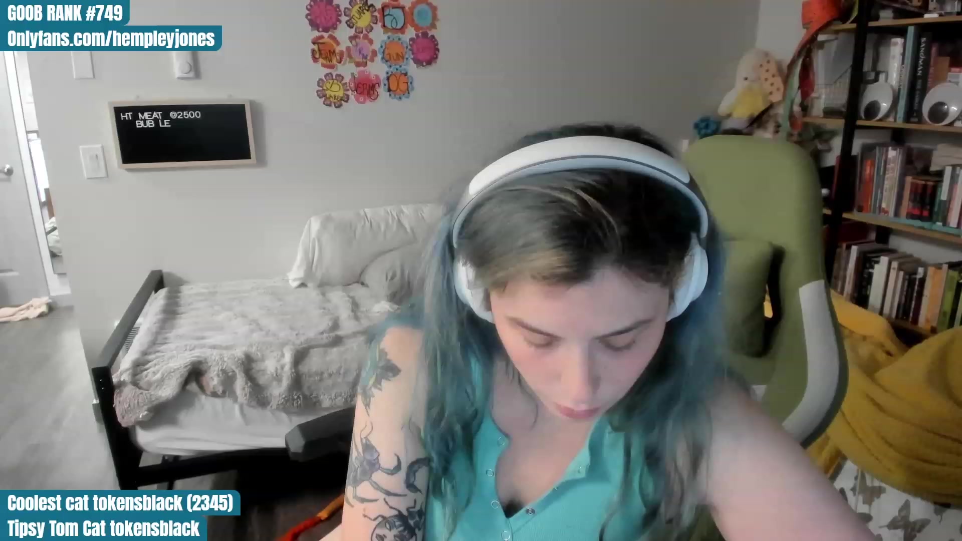 Gallery image thumbnail from Hemppopotamus's myfreecams stream on, 07/13/2023, 02:17 image 6 of 20