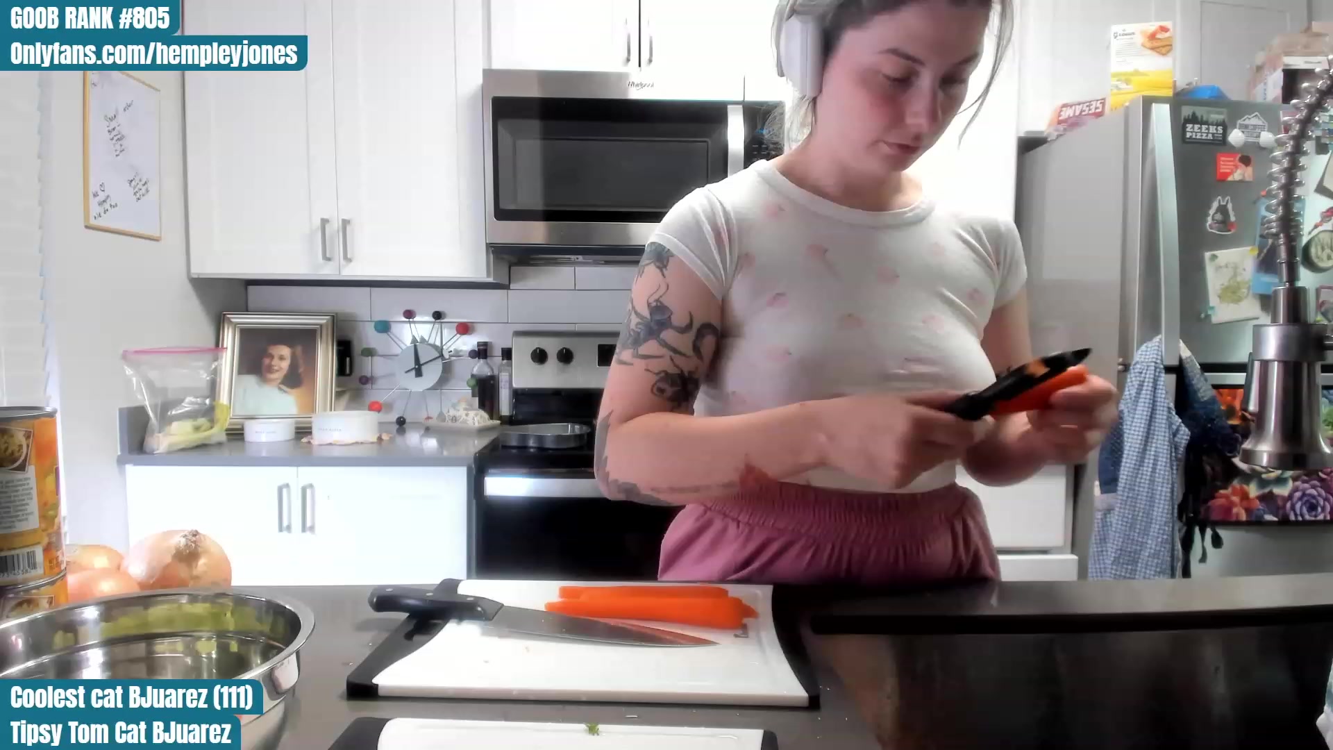 Gallery image thumbnail from Hemppopotamus's myfreecams stream on, 07/14/2023, 24:03 image 14 of 20