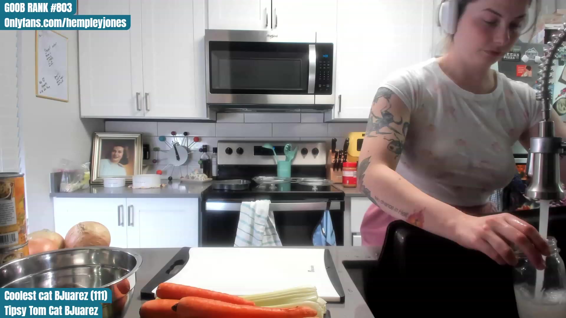 Gallery image thumbnail from Hemppopotamus's myfreecams stream on, 07/14/2023, 24:03 image 5 of 20
