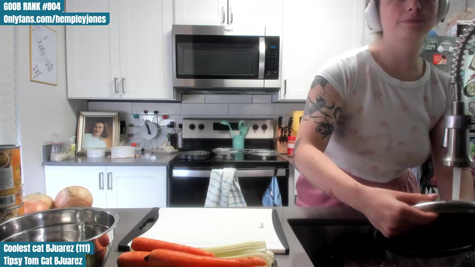 Gallery image thumbnail from Hemppopotamus's myfreecams stream on, 07/14/2023, 24:03 image 4 of 20