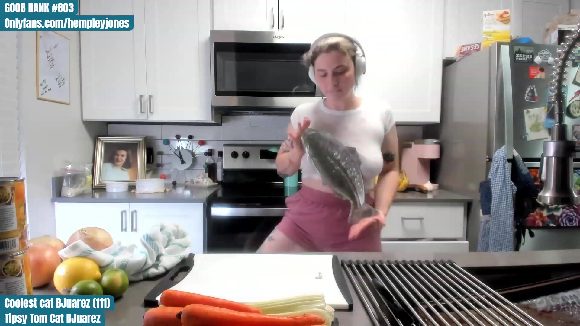 Gallery image thumbnail from Hemppopotamus's myfreecams stream on, 07/14/2023, 24:03 image 2 of 20