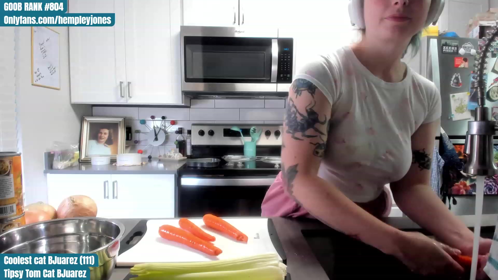 Gallery image thumbnail from Hemppopotamus's myfreecams stream on, 07/14/2023, 24:03 image 10 of 20