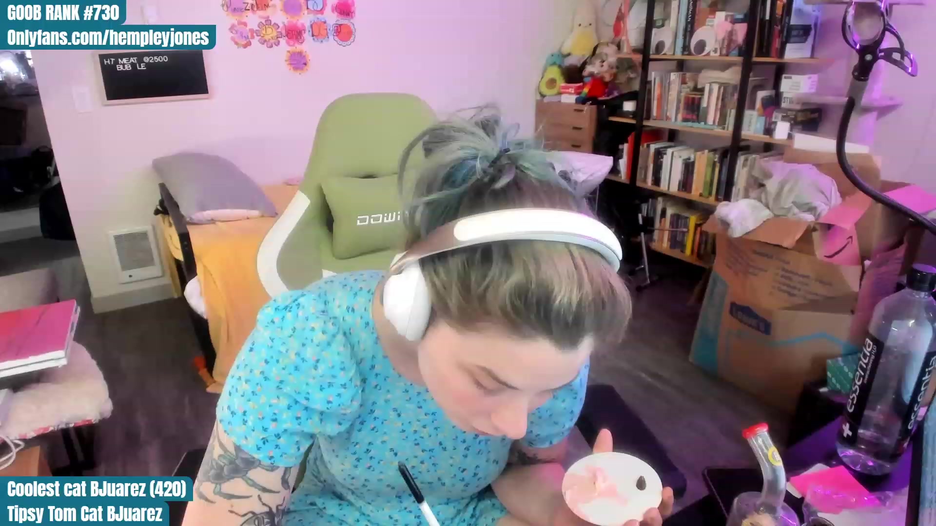 Gallery image thumbnail from Hemppopotamus's myfreecams stream on, 07/16/2023, 24:52 image 16 of 20