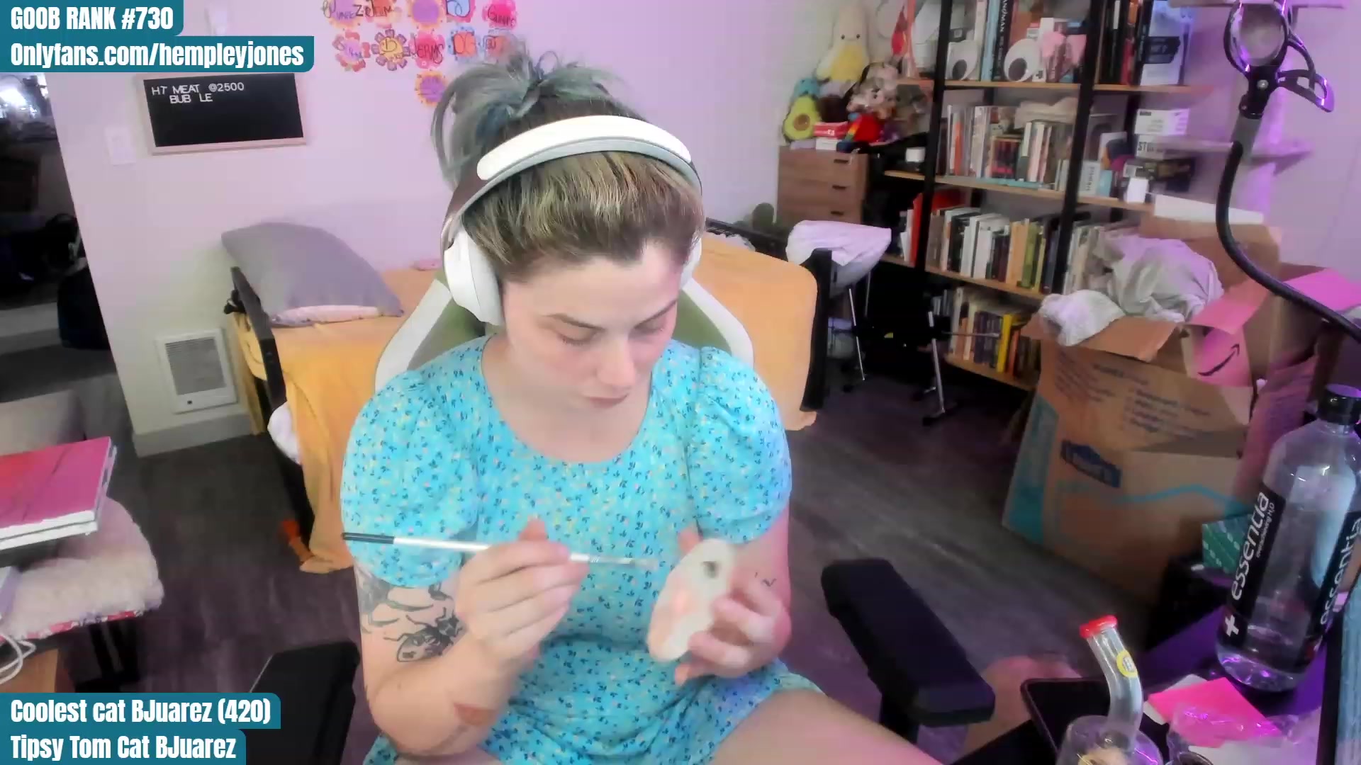 Gallery image thumbnail from Hemppopotamus's myfreecams stream on, 07/16/2023, 02:36 image 2 of 20