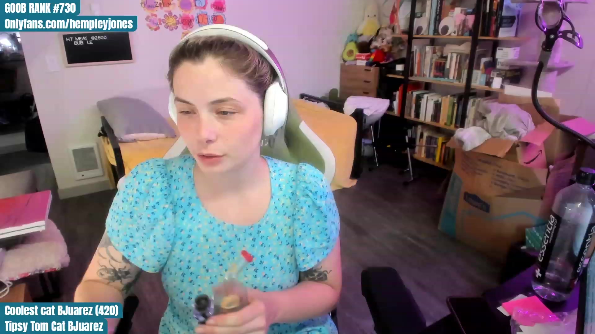 Gallery image thumbnail from Hemppopotamus's myfreecams stream on, 07/16/2023, 02:36 image 3 of 20