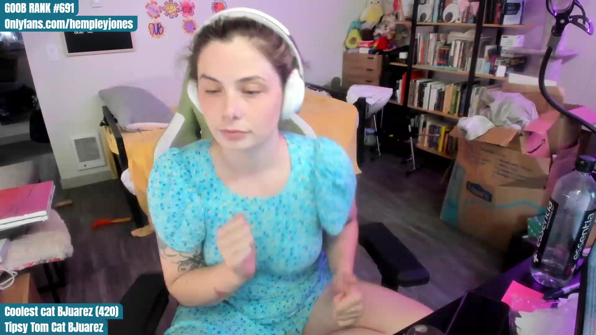 Gallery image thumbnail from Hemppopotamus's myfreecams stream on, 07/16/2023, 02:36 image 12 of 20