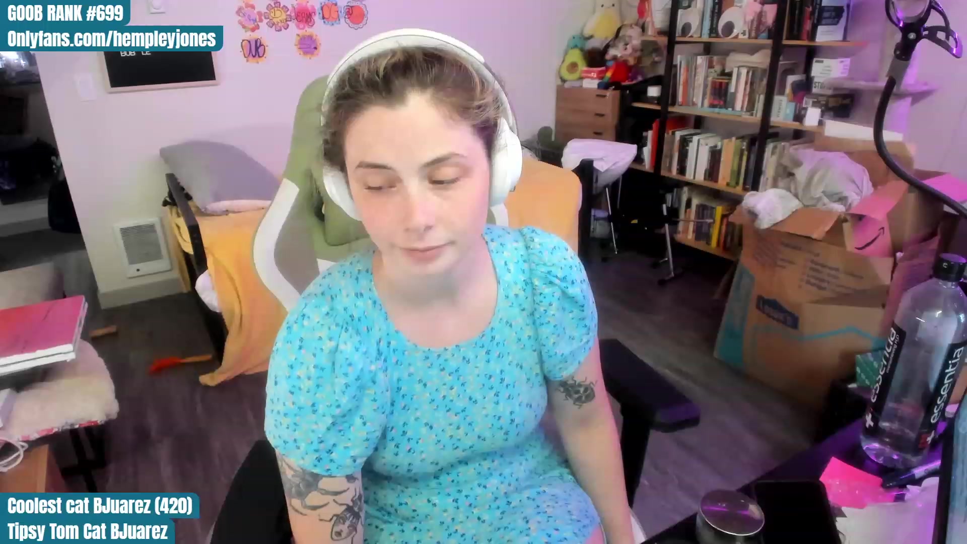 Gallery image thumbnail from Hemppopotamus's myfreecams stream on, 07/16/2023, 02:36 image 10 of 20