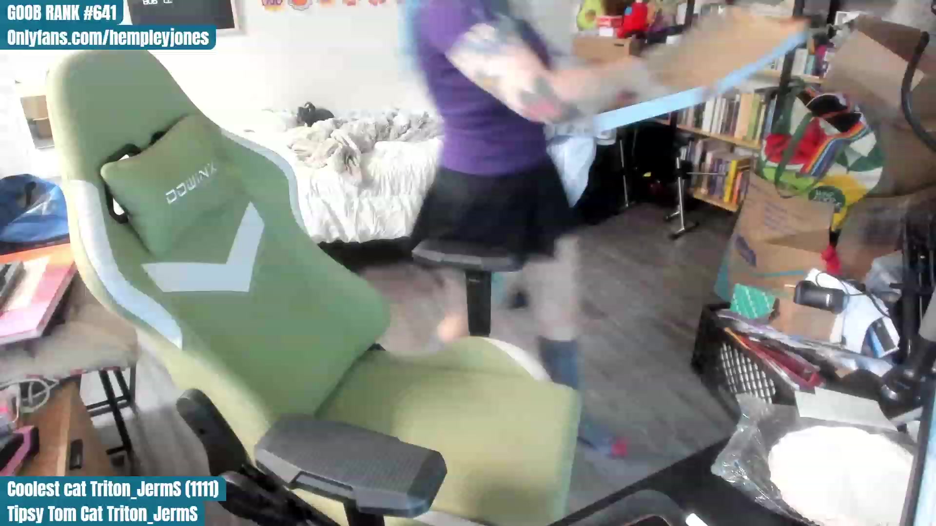 Gallery image thumbnail from Hemppopotamus's myfreecams stream on, 07/16/2023, 22:27 image 17 of 20