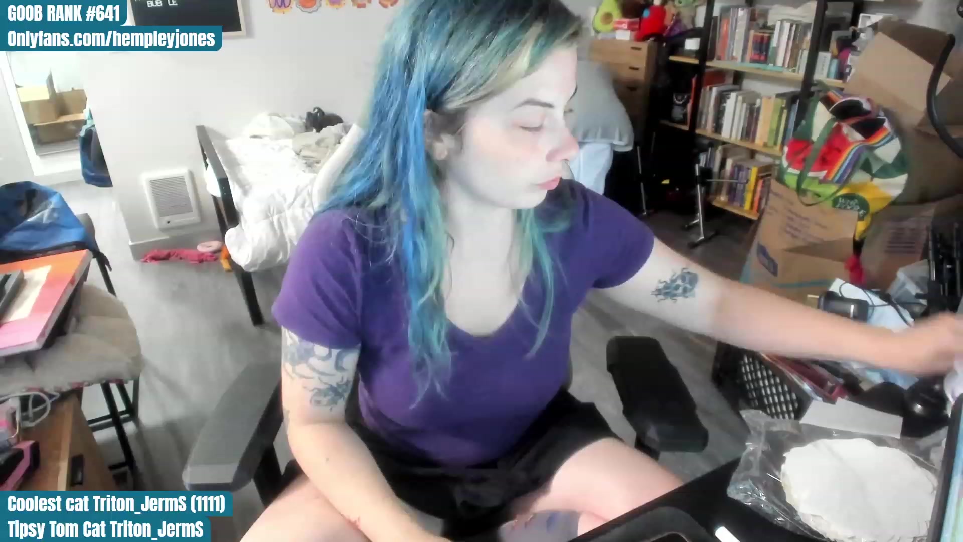 Gallery image thumbnail from Hemppopotamus's myfreecams stream on, 07/16/2023, 22:27 image 18 of 20