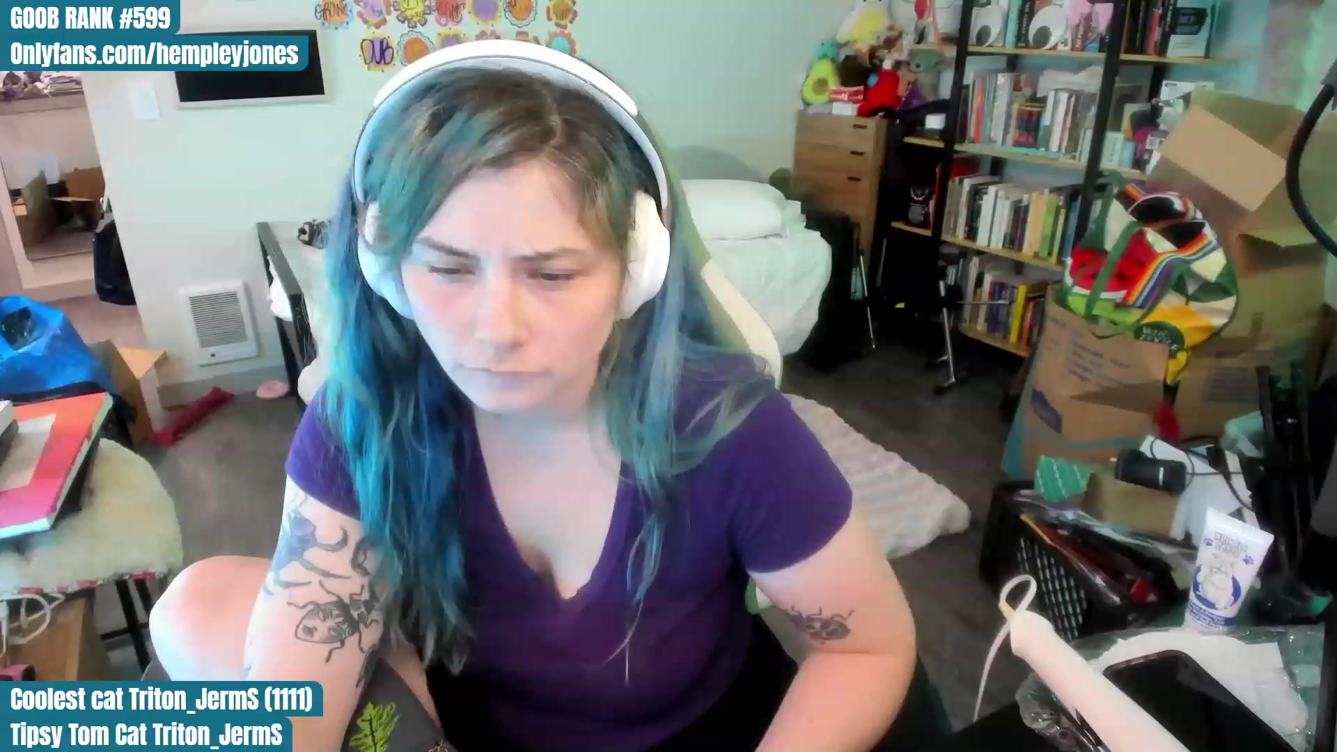 Gallery image thumbnail from Hemppopotamus's myfreecams stream on, 07/17/2023, 24:17 image 14 of 20