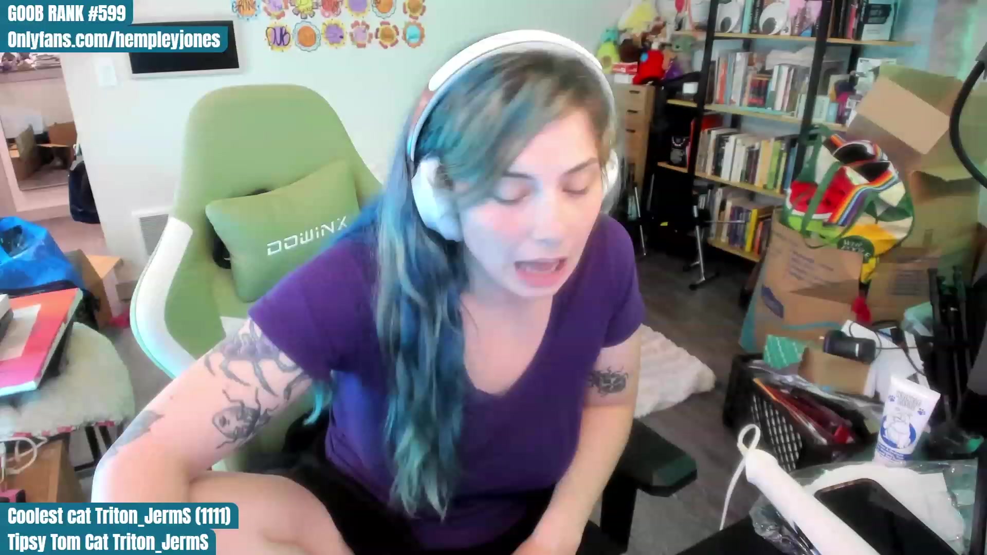 Gallery image thumbnail from Hemppopotamus's myfreecams stream on, 07/17/2023, 24:17 image 15 of 20