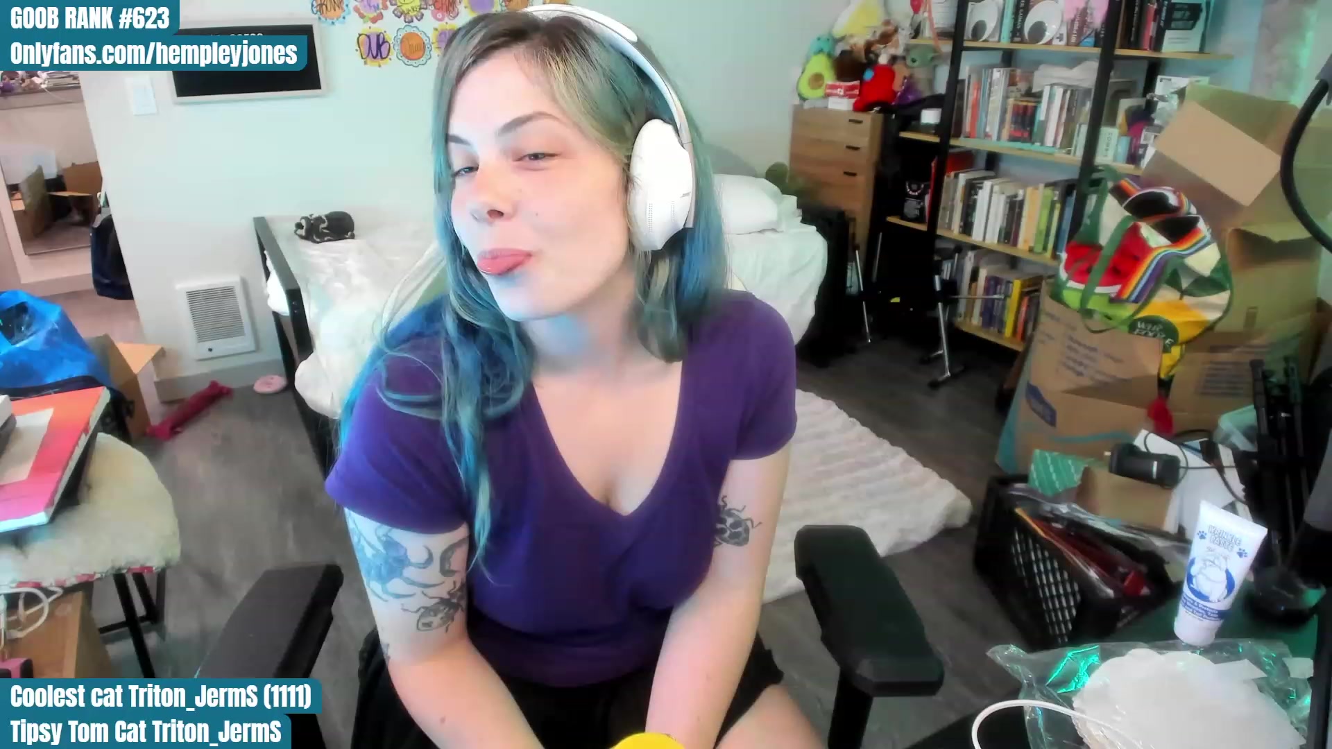 Gallery image thumbnail from Hemppopotamus's myfreecams stream on, 07/17/2023, 24:17 image 10 of 20