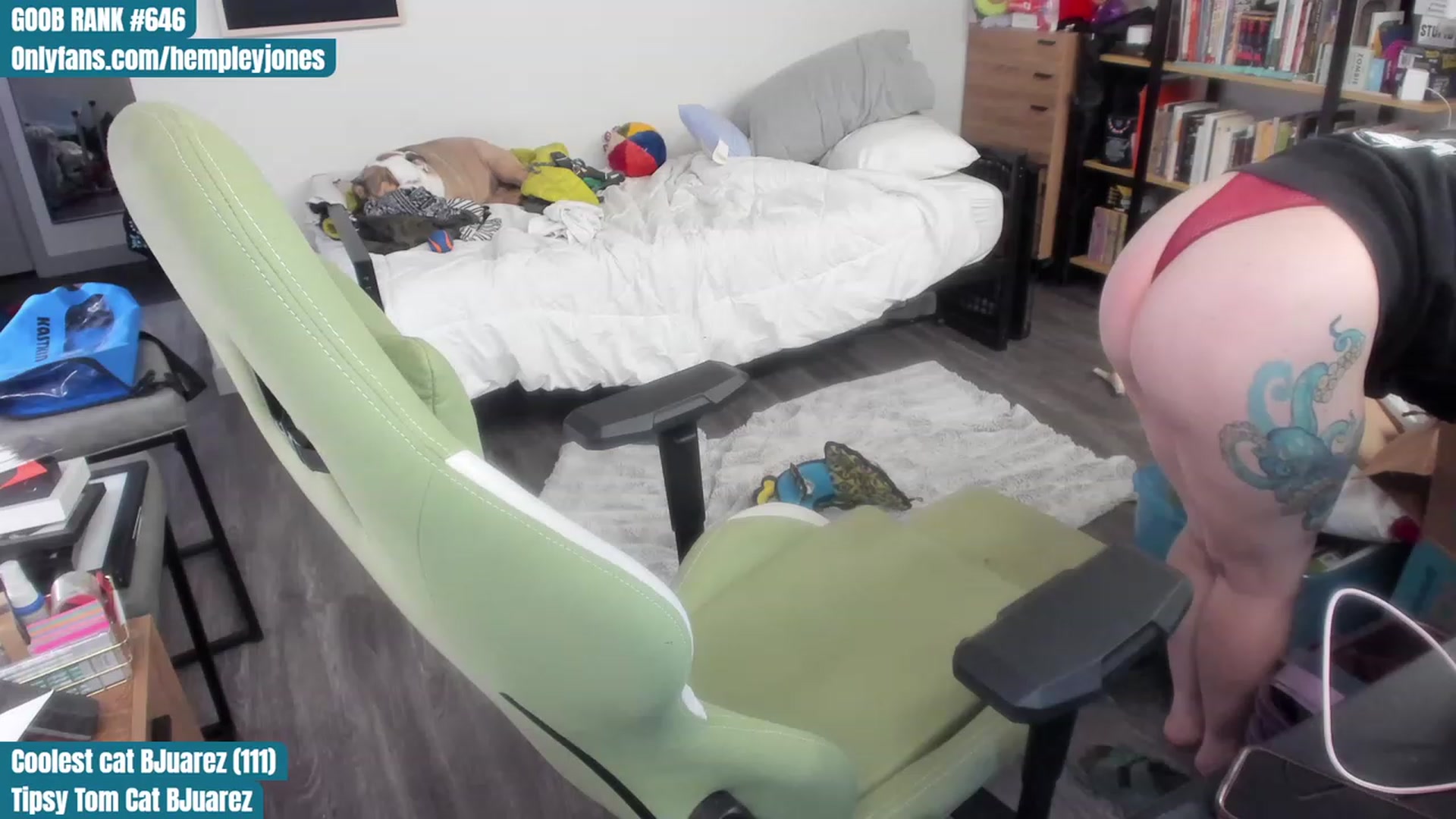 Gallery image thumbnail from Hemppopotamus's myfreecams stream on, 07/19/2023, 24:04 image 7 of 20