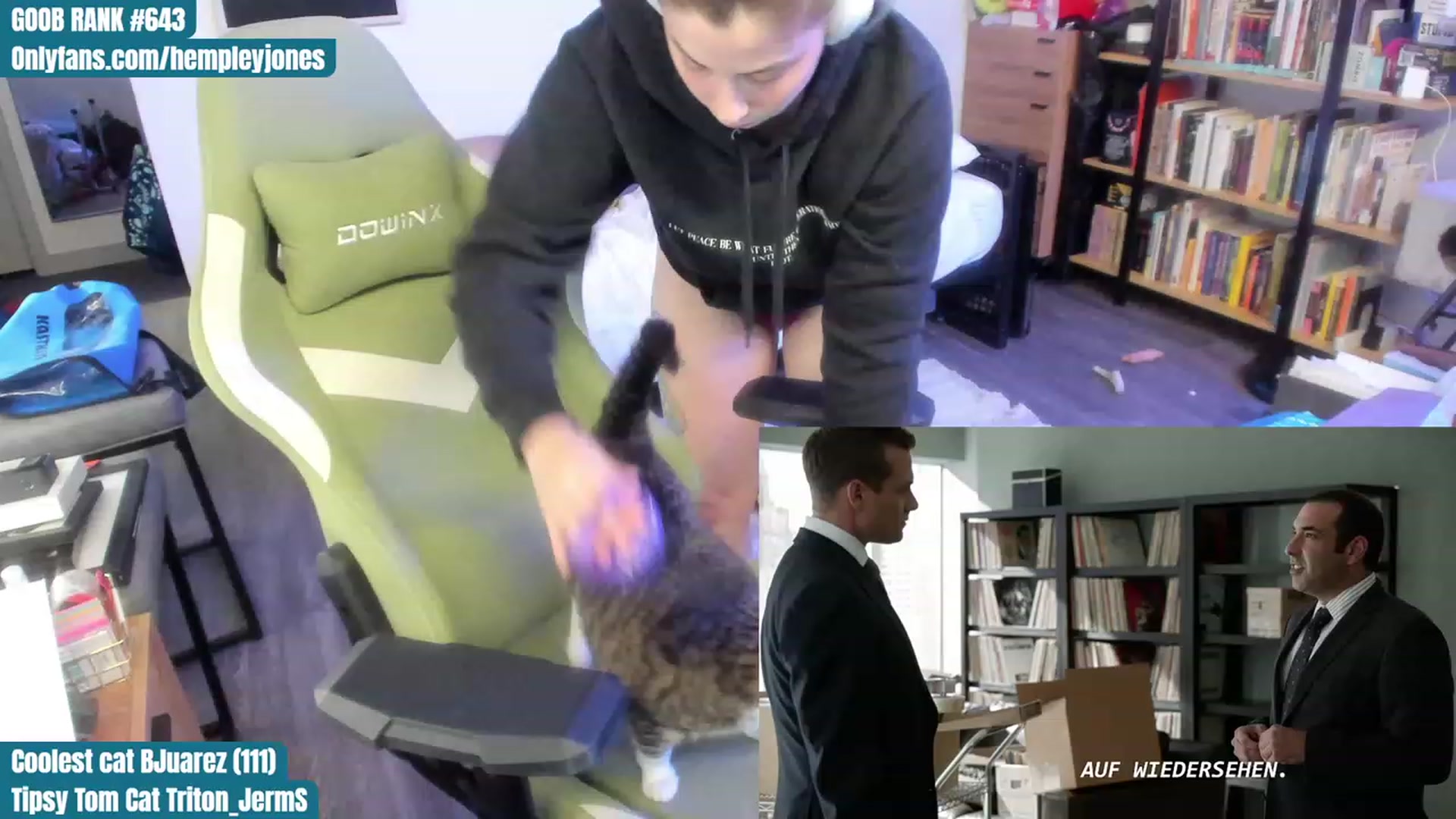 Gallery image thumbnail from Hemppopotamus's myfreecams stream on, 07/19/2023, 01:51 image 6 of 20