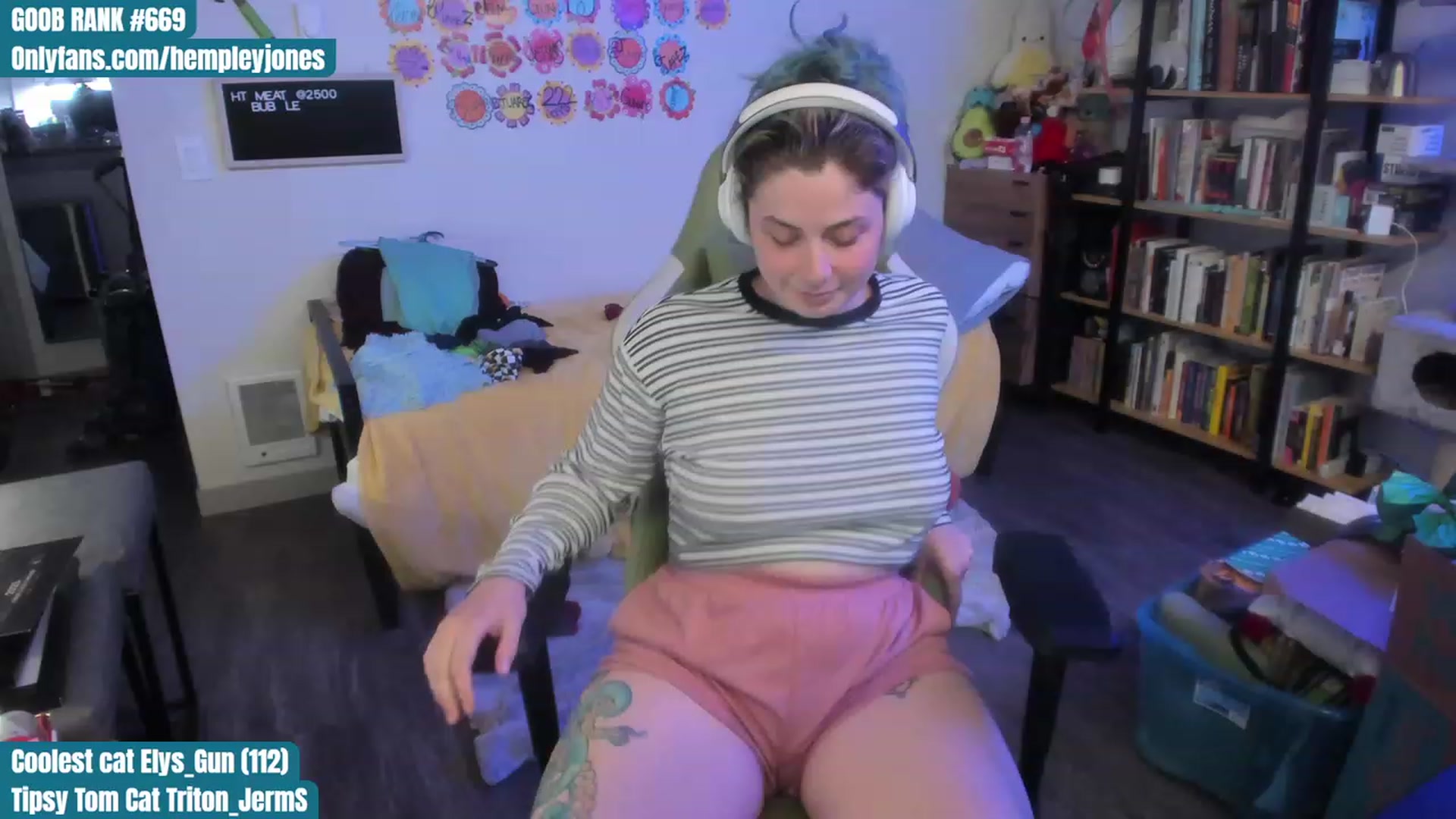 Gallery image thumbnail from Hemppopotamus's myfreecams stream on, 07/20/2023, 01:40 image 2 of 20