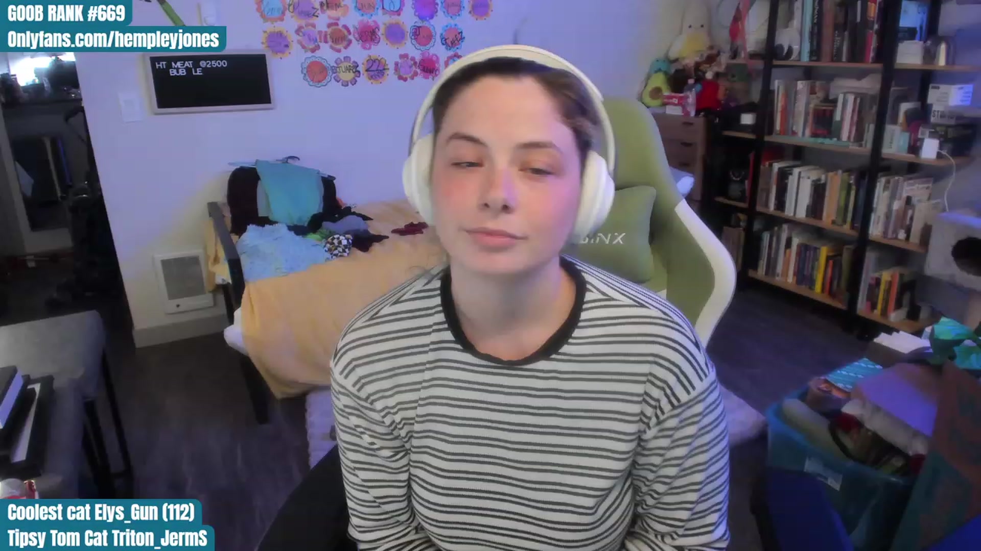 Gallery image thumbnail from Hemppopotamus's myfreecams stream on, 07/20/2023, 01:40 image 1 of 20