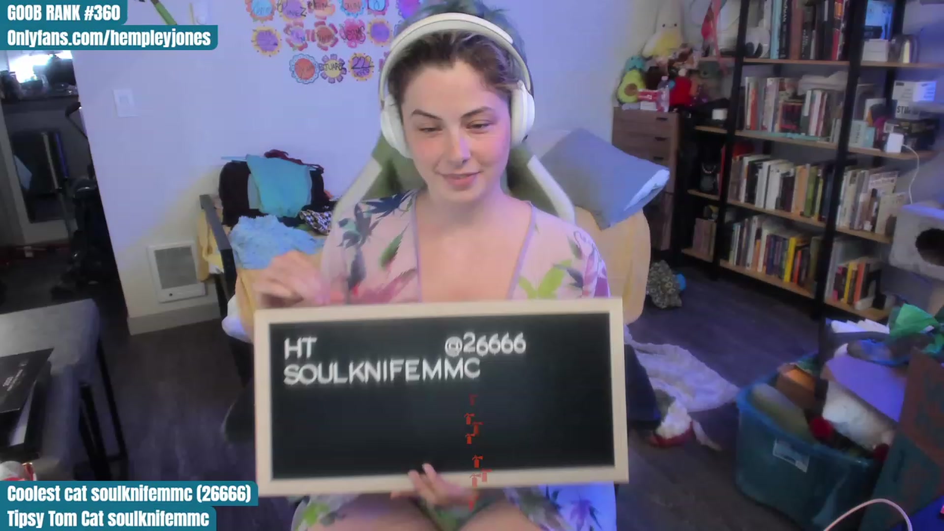 Gallery image thumbnail from Hemppopotamus's myfreecams stream on, 07/20/2023, 02:11 image 2 of 20