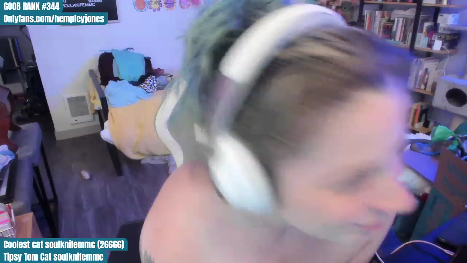 Gallery image thumbnail from Hemppopotamus's myfreecams stream on, 07/20/2023, 02:11 image 17 of 20