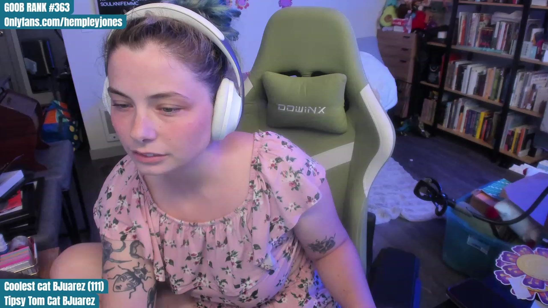 Gallery image thumbnail from Hemppopotamus's myfreecams stream on, 07/20/2023, 23:39 image 9 of 20