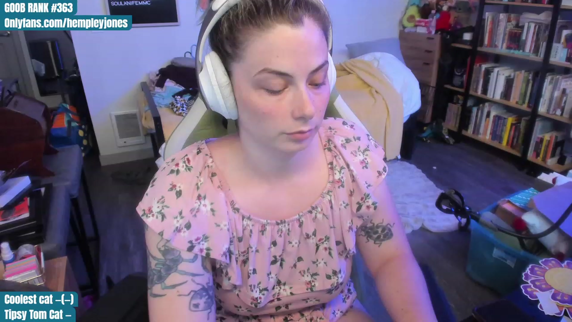 Gallery image thumbnail from Hemppopotamus's myfreecams stream on, 07/20/2023, 23:39 image 3 of 20