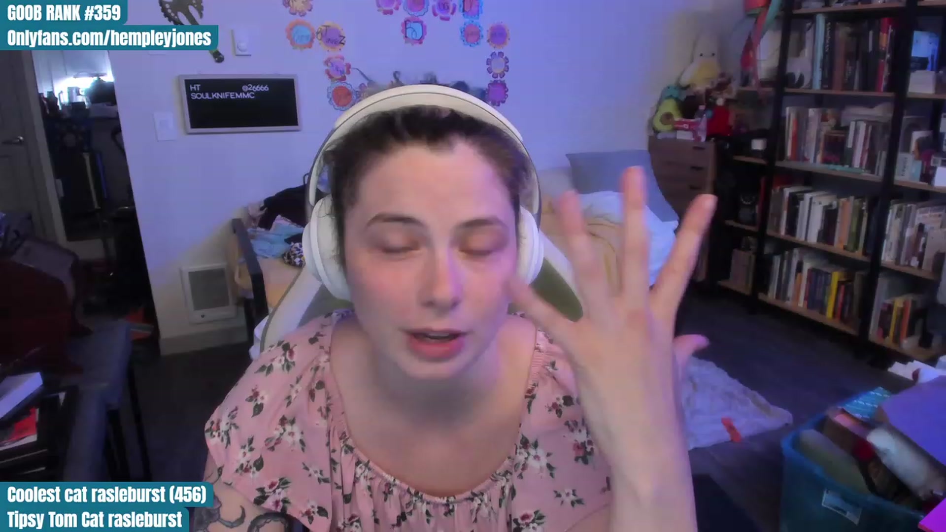 Gallery image thumbnail from Hemppopotamus's myfreecams stream on, 07/21/2023, 01:14 image 4 of 20