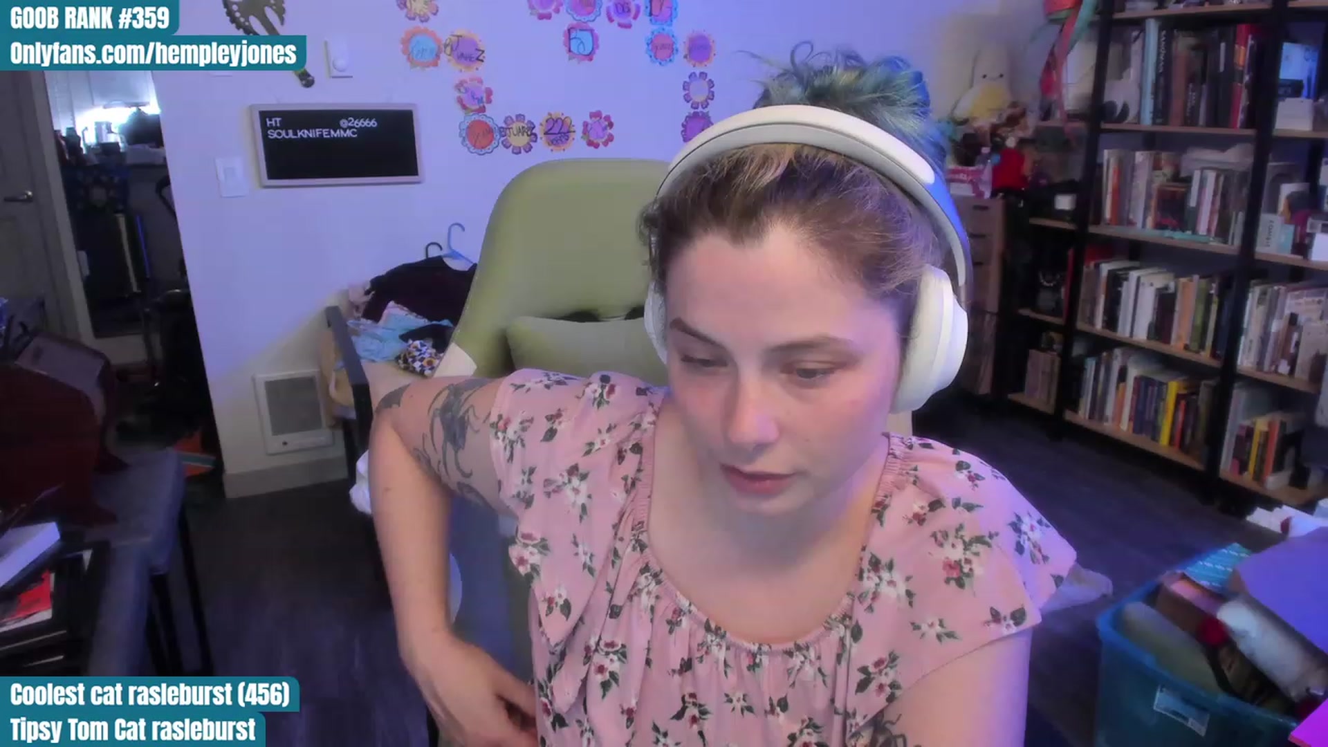 Gallery image thumbnail from Hemppopotamus's myfreecams stream on, 07/21/2023, 01:14 image 5 of 20