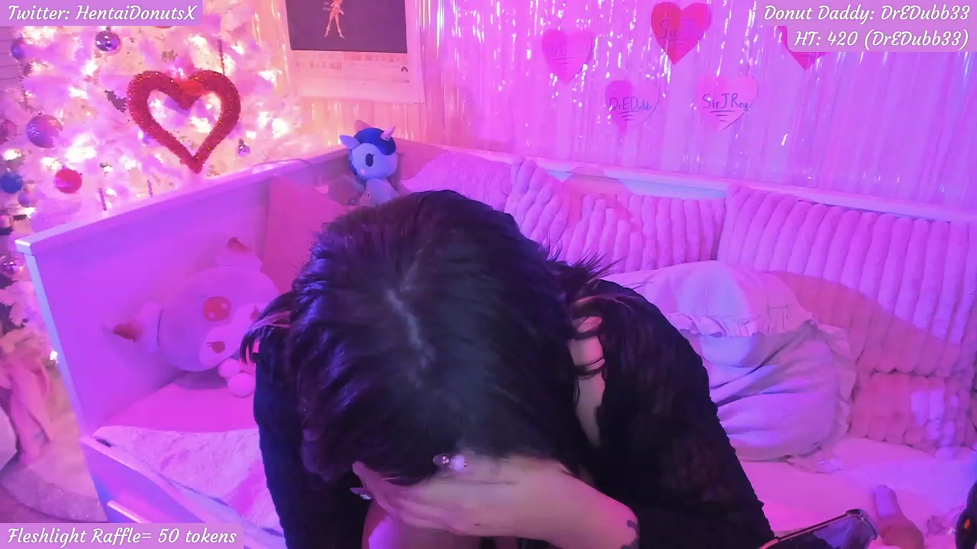Gallery image thumbnail from HentaiDonuts's myfreecams stream on, 02/09/2023, 07:27 image 5 of 20