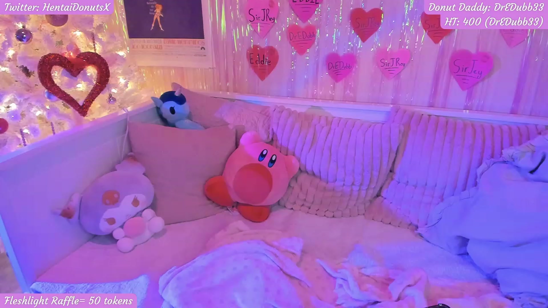 Gallery image thumbnail from HentaiDonuts's myfreecams stream on, 02/14/2023, 08:16 image 17 of 20