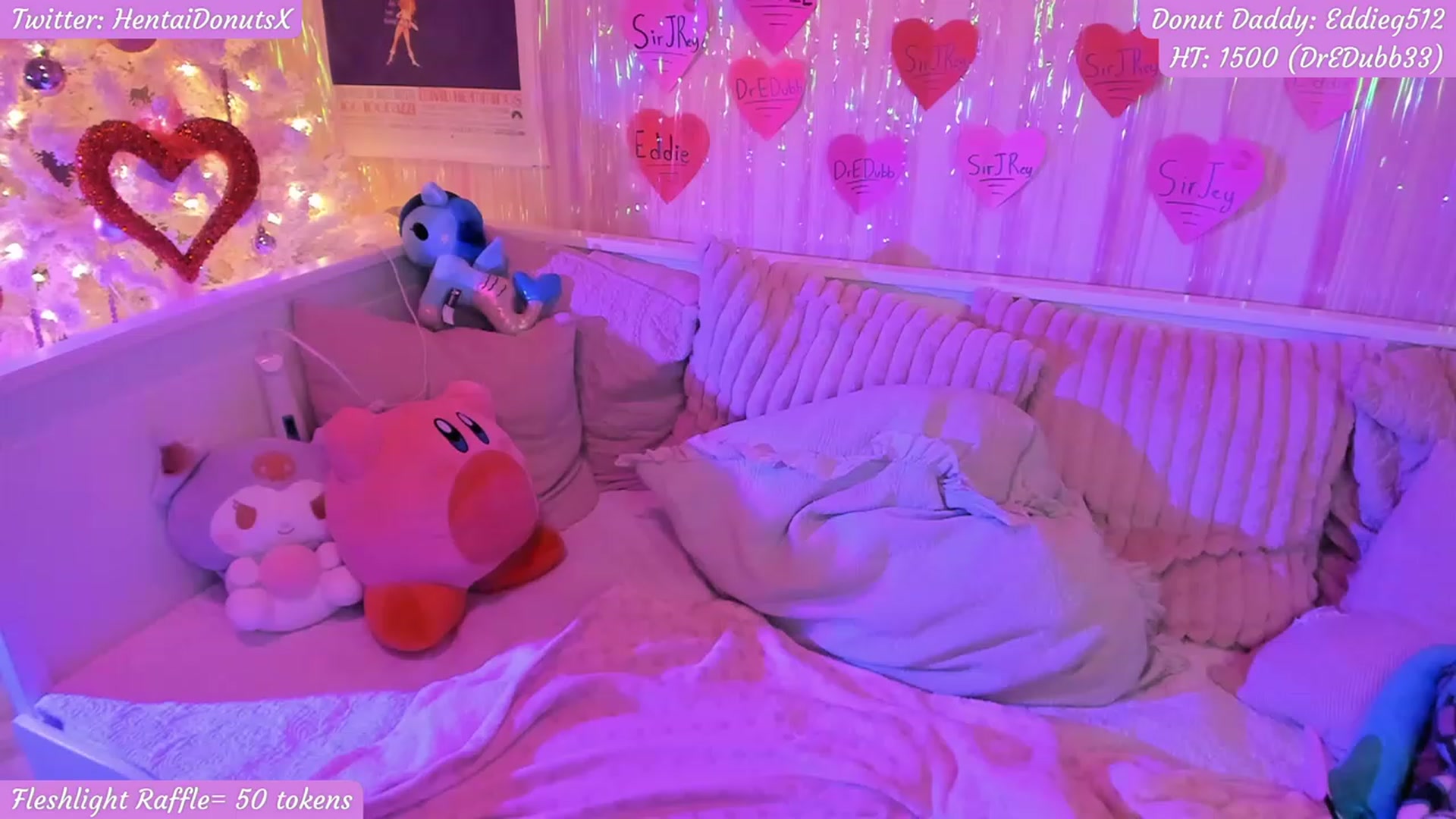 Gallery image thumbnail from HentaiDonuts's myfreecams stream on, 02/15/2023, 06:55 image 17 of 20
