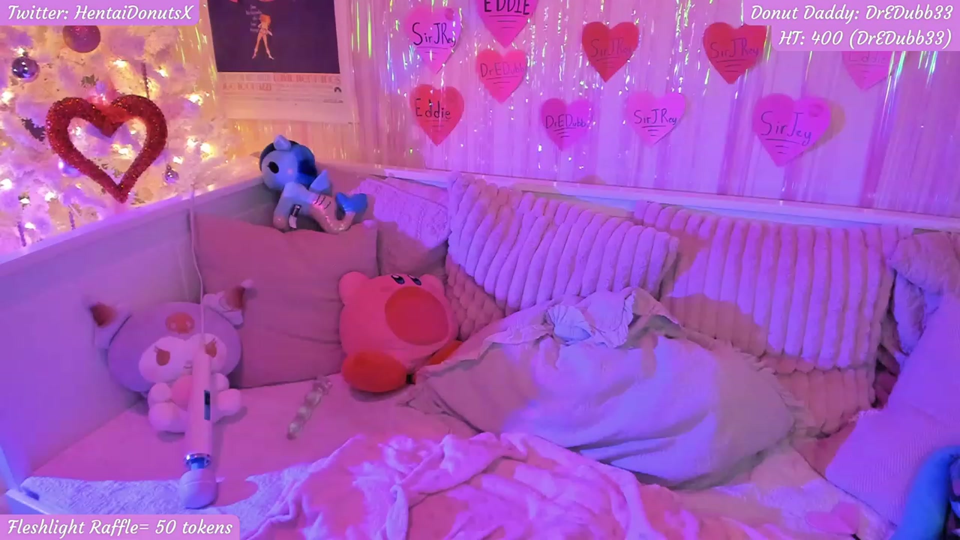 Gallery image thumbnail from HentaiDonuts's myfreecams stream on, 02/15/2023, 09:14 image 4 of 20